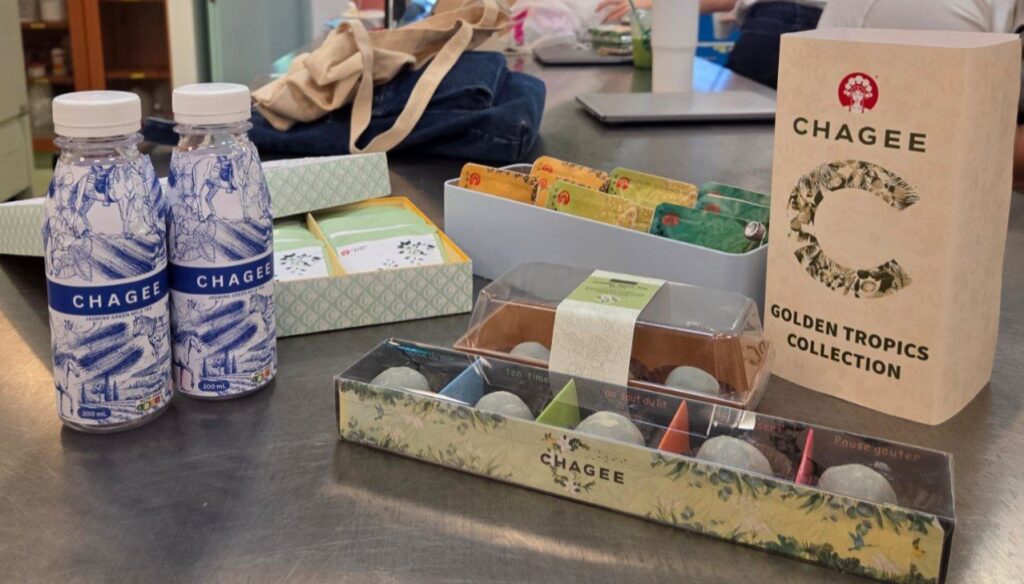 photo_6053023545308594701_y